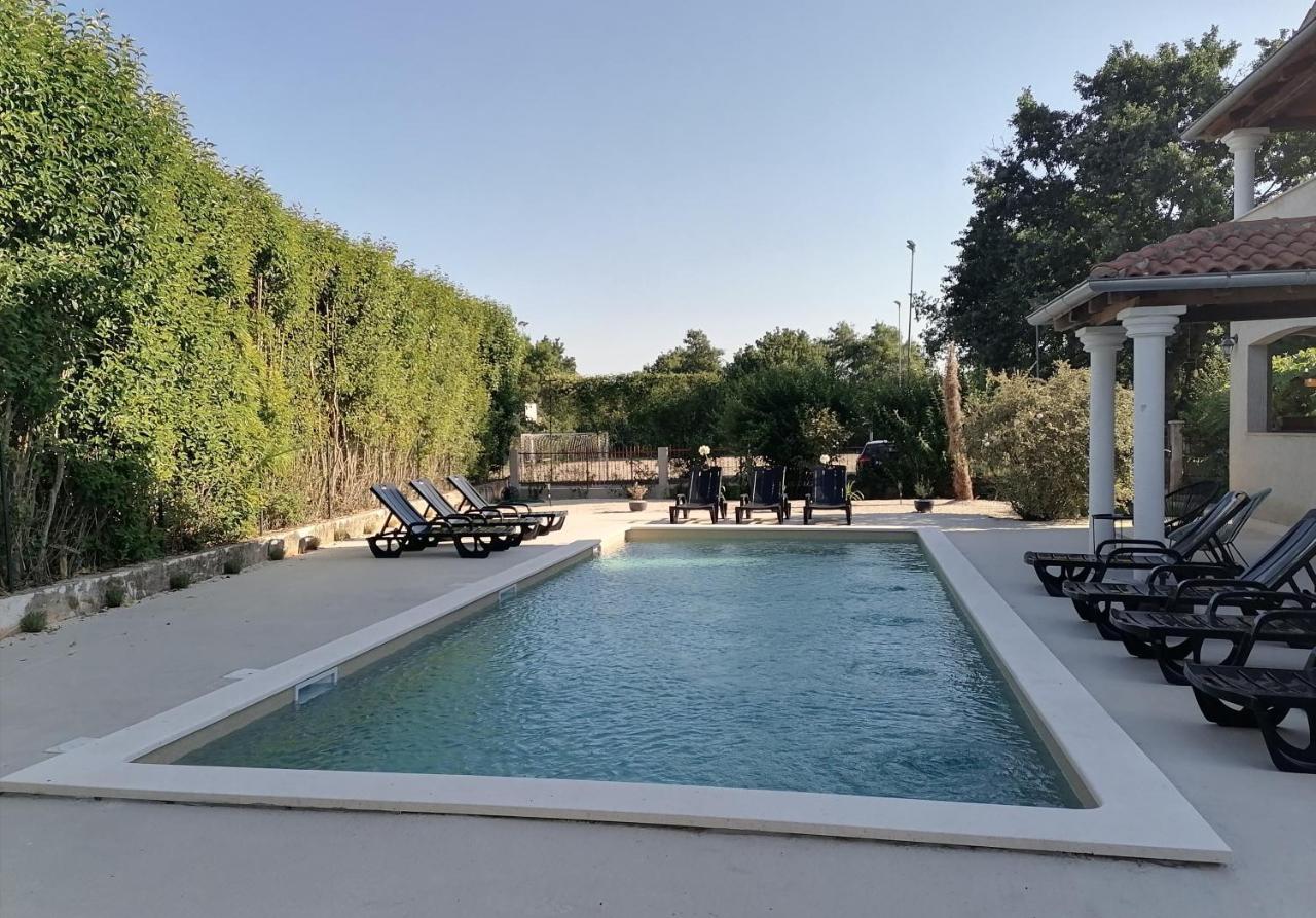 Villa Dairos